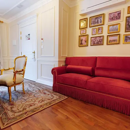 Boutique Teatro 英雄港