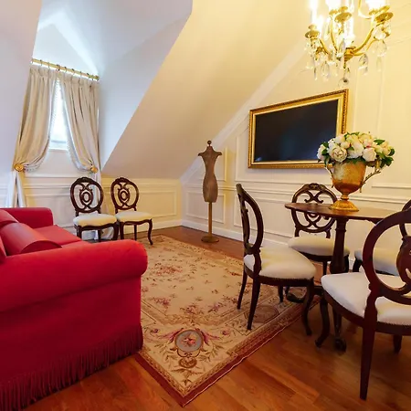 Boutique Teatro 4* 英雄港