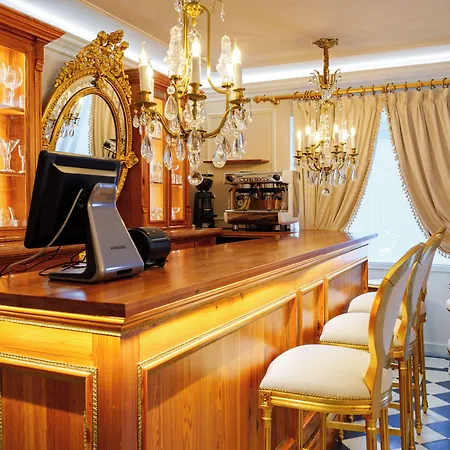 Boutique Teatro 4* 英雄港