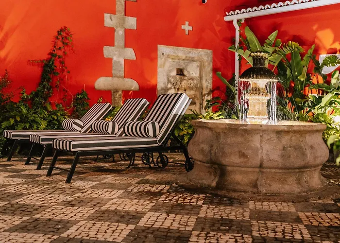 Boutique Teatro Otel Angra do Heroísmo