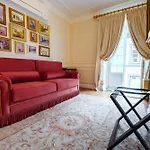 Отель Boutique Teatro Ангра-ду-Эроижму