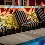 Boutique Teatro Ангра-ду-Эроижму