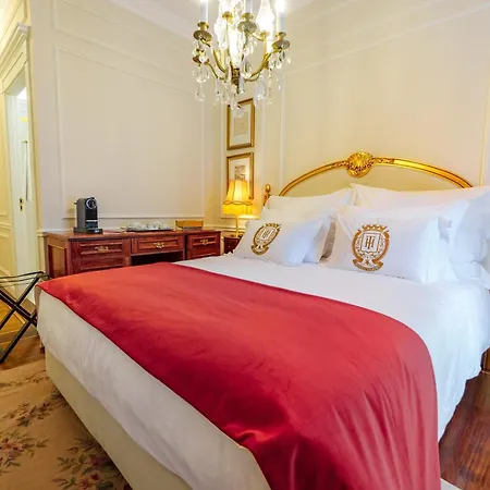 מלון Boutique Teatro 4*