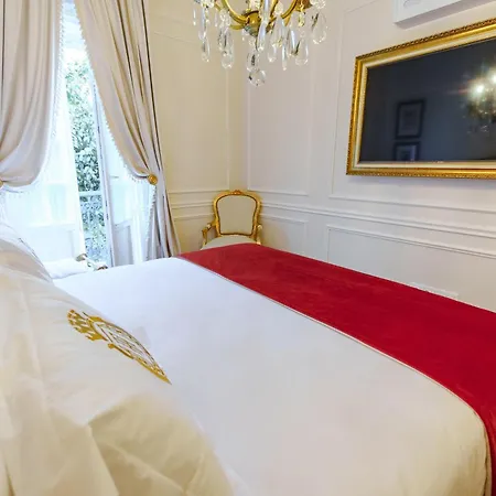Boutique Teatro 4*