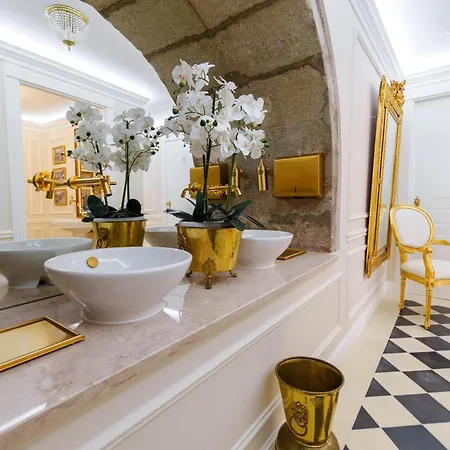 Boutique Teatro 4*