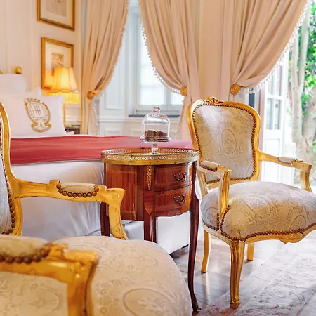 Boutique Teatro Hotel
