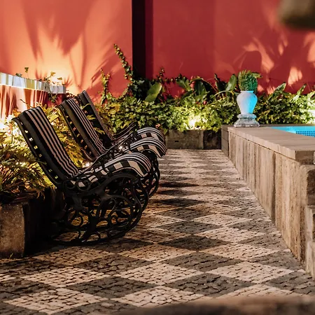 Boutique Teatro Hotel